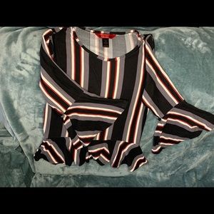 HOT KISS Top with Bell Sleeves